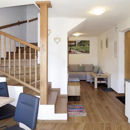 Lisi - Suz372 By Interhome Stummerberg